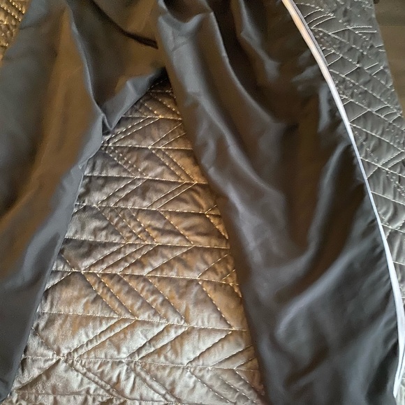 Adidas training pants - Picture 5 of 8